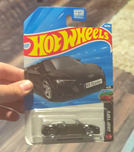 Hot wheels audi spyder - wheels, r8